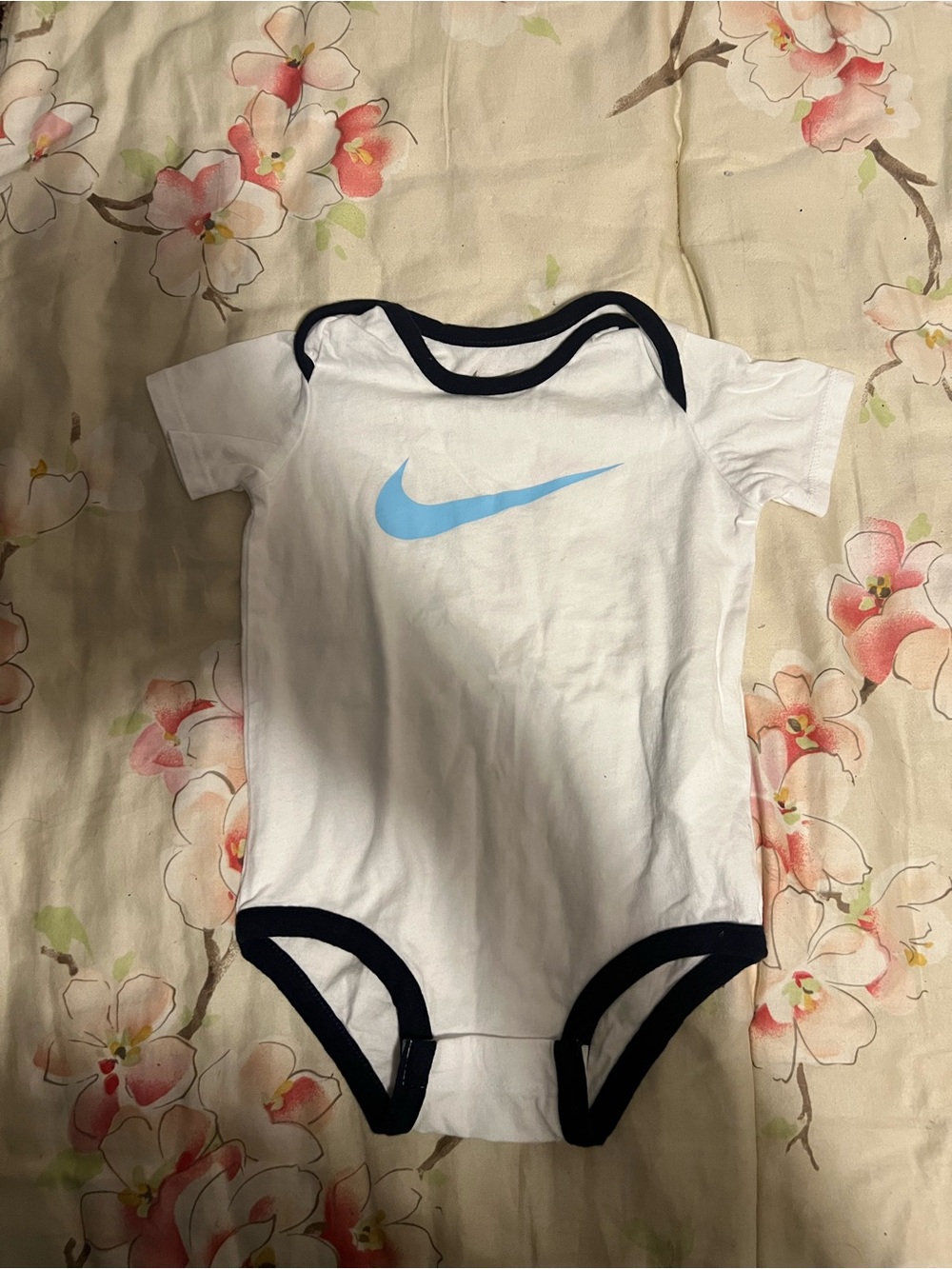 Nike Baby Bodysuit  White Blue 6-9 Months Cotton Short Sleeve Crew Neck